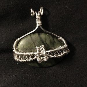 Oval sideways pendant